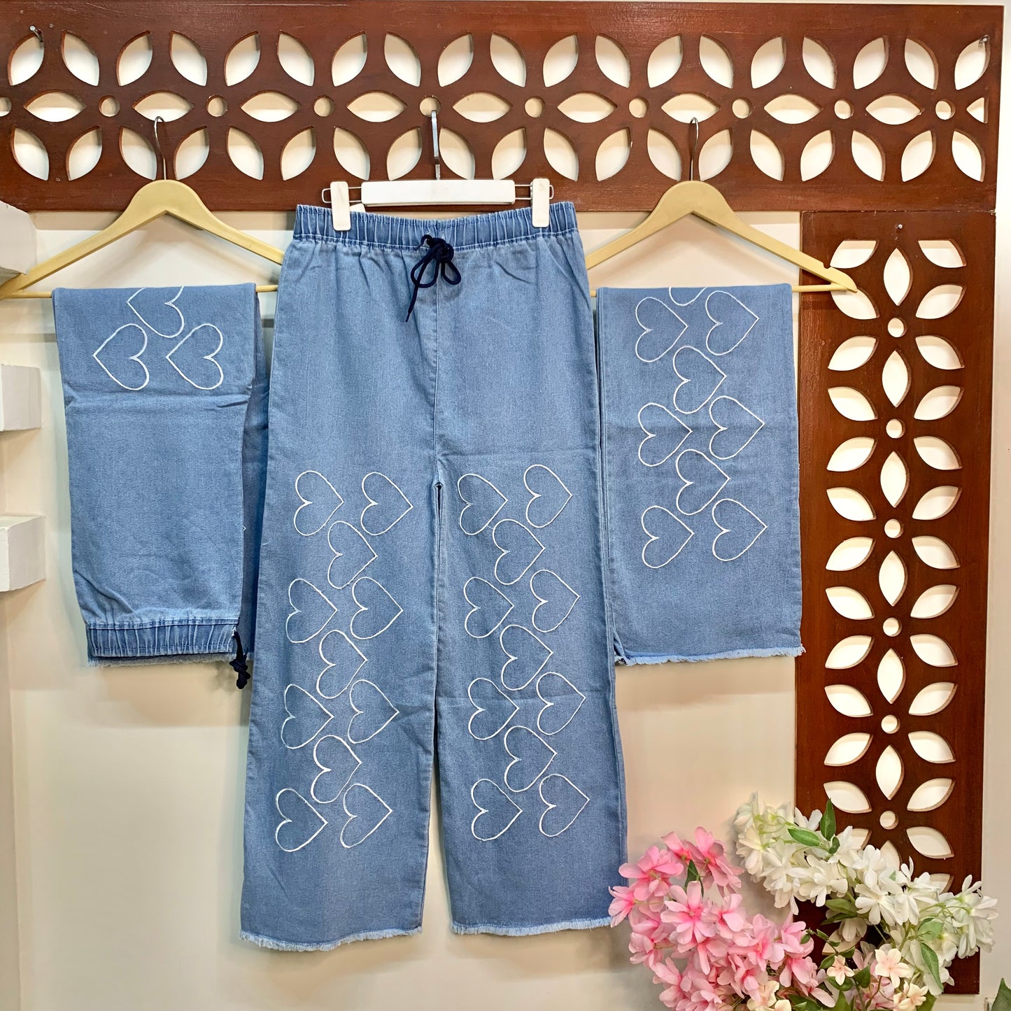 Heart Embroidered Denim Jeans with Elastic Waistband